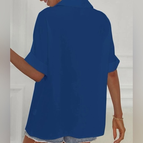 SHEIN✨ Women’s Notched Neck Batwing Sleeve Oversized Blouse 👚💙 Size Small - Picture 3 of 11